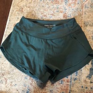 Outdoor voices athletic shorts